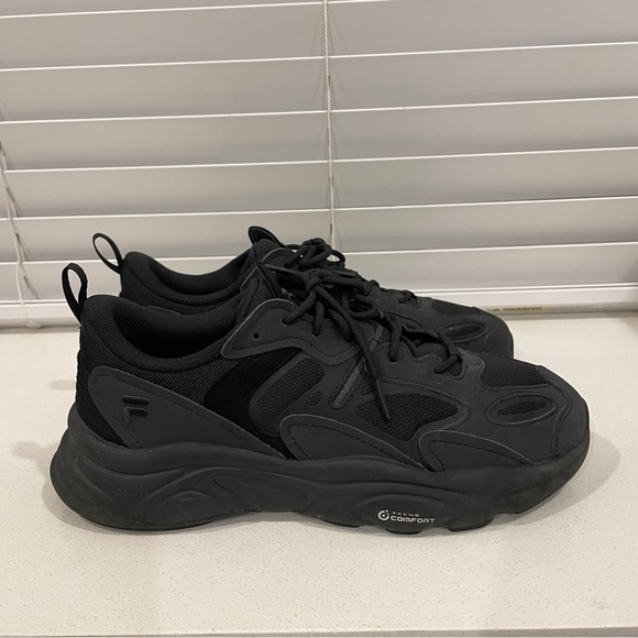 Fila Mars ii Daddy Shoes. - Picture 2 of 8